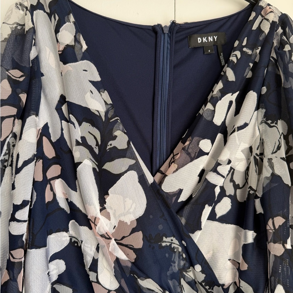 DKNY navy floral print chiffon maxi dress NWT - Picture 8 of 10